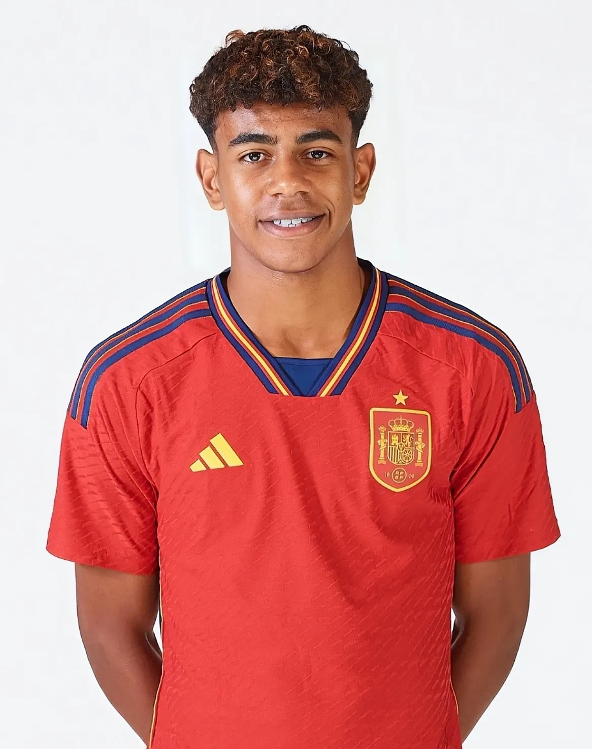 篮协发布声明：严厉打击针对女篮教练员和运动员的AI造谣行为