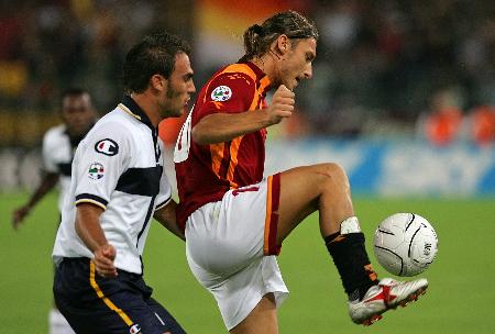 唐斯是尼克斯过去50年来砍35+15+5次数最多的球员