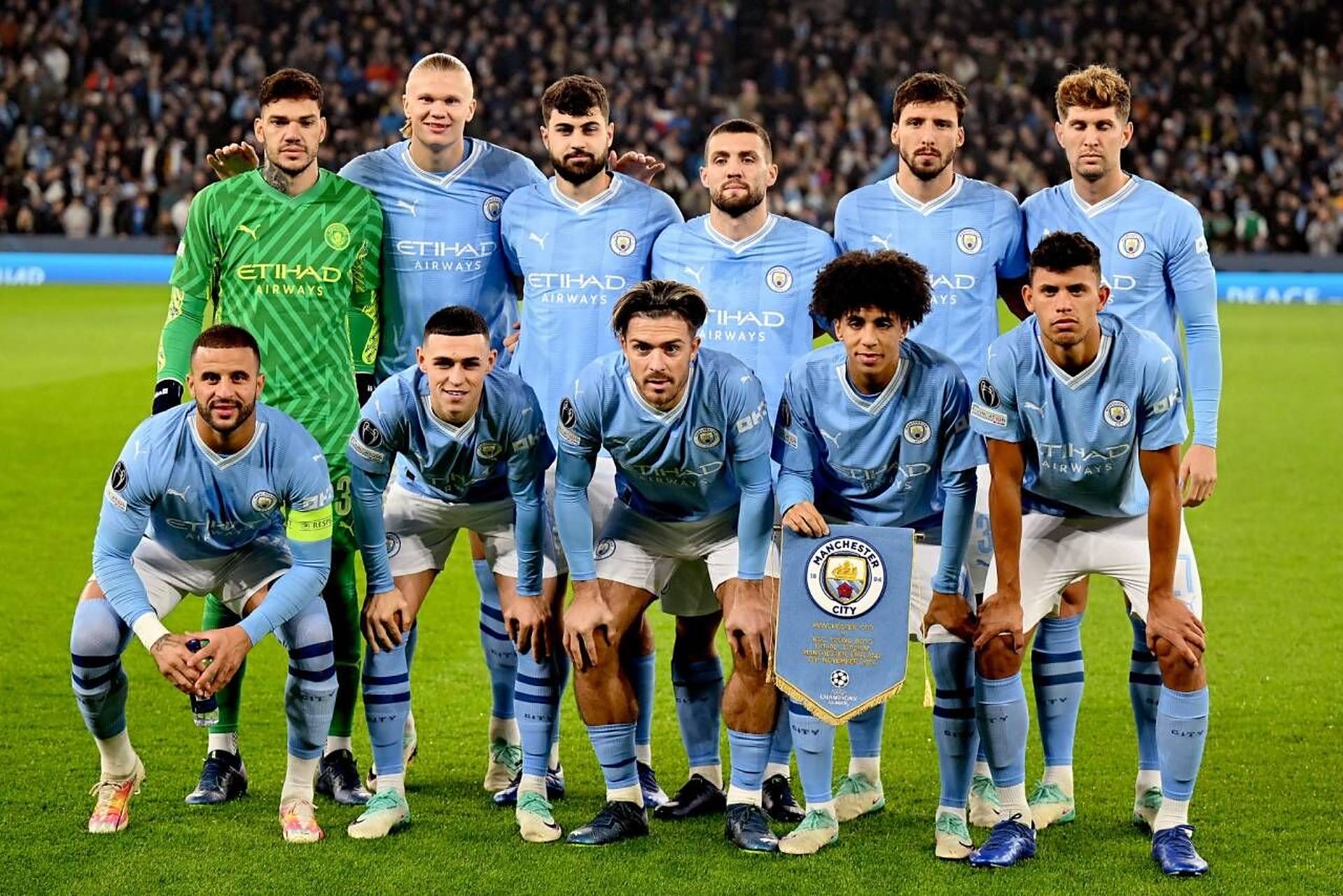 潘喜明打趣：我们训练压力比比赛大，比赛时听不见李导喊什么