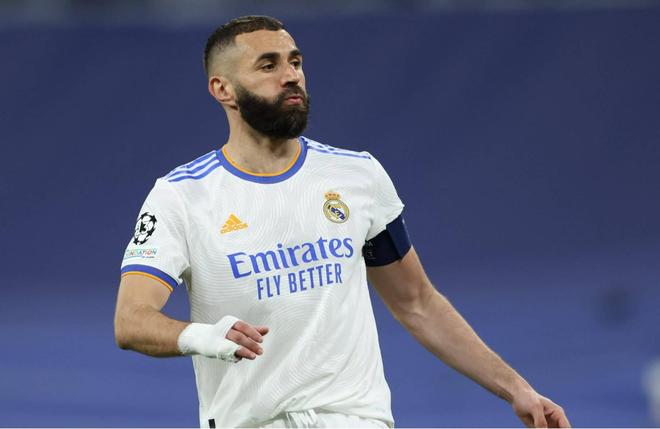 德佬回应传闻：我为身边能有孔蒂这样的真正男人而感到自豪